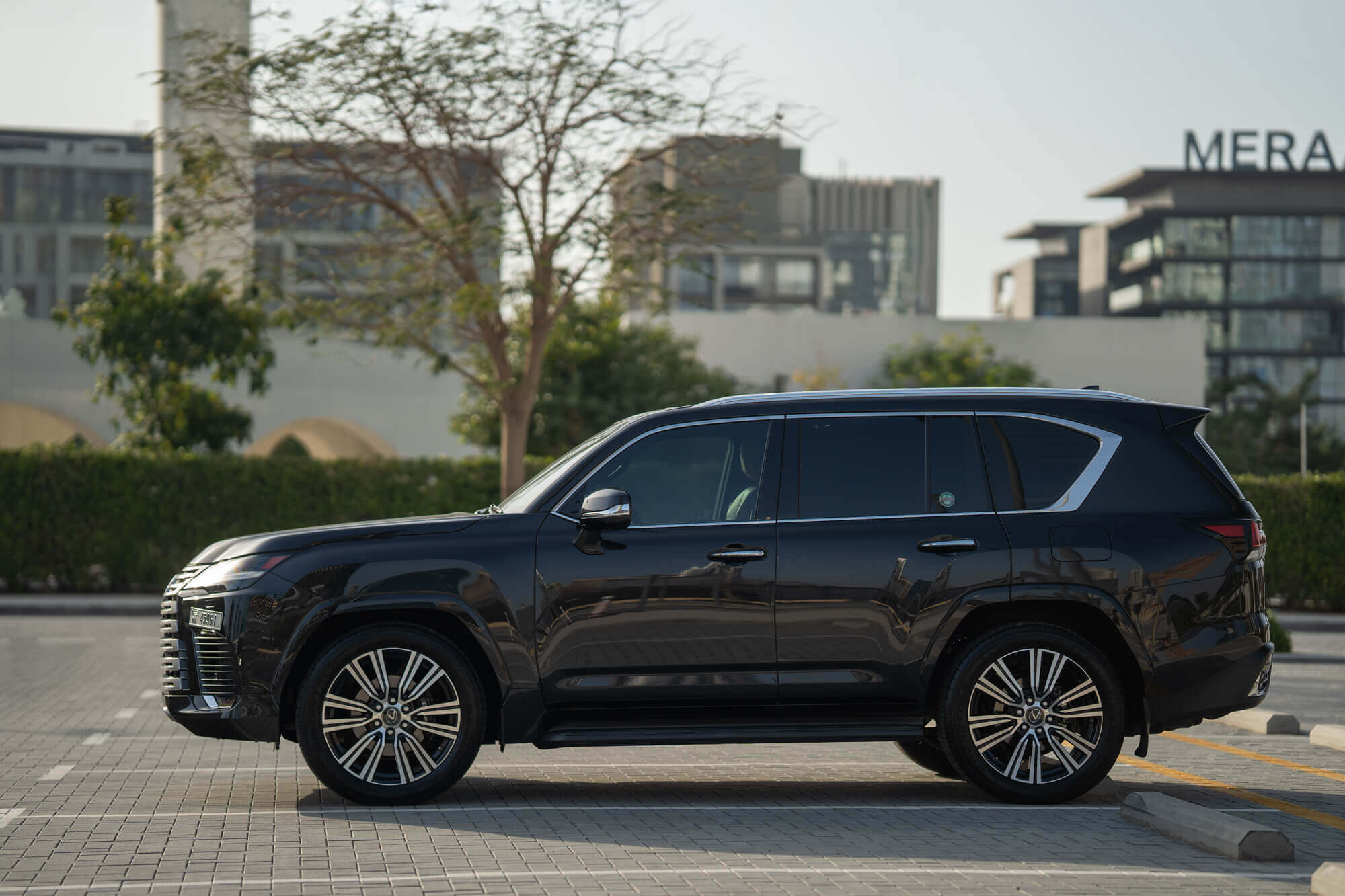 Lexus LX600 Black