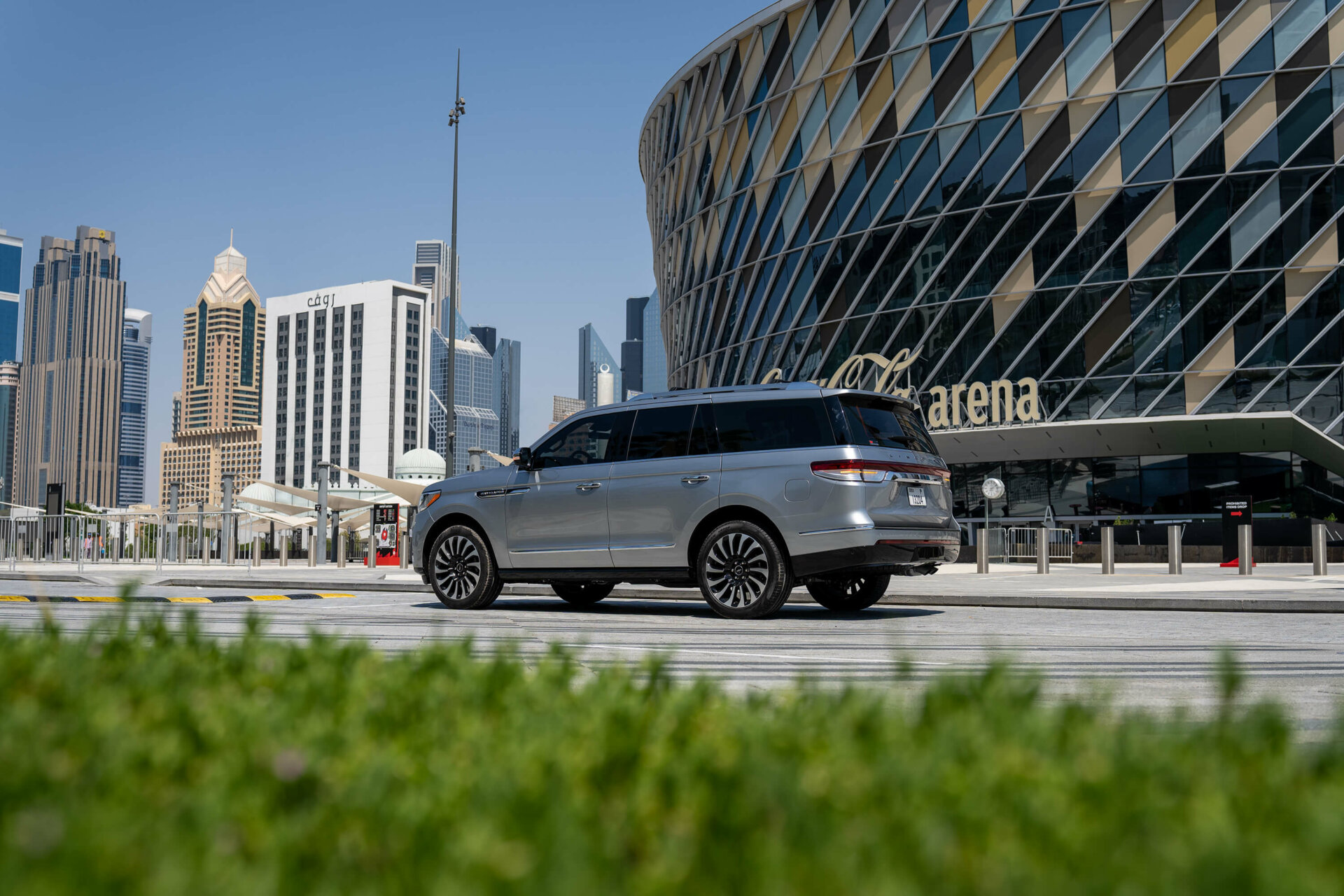 Lincoln Navigator Silver