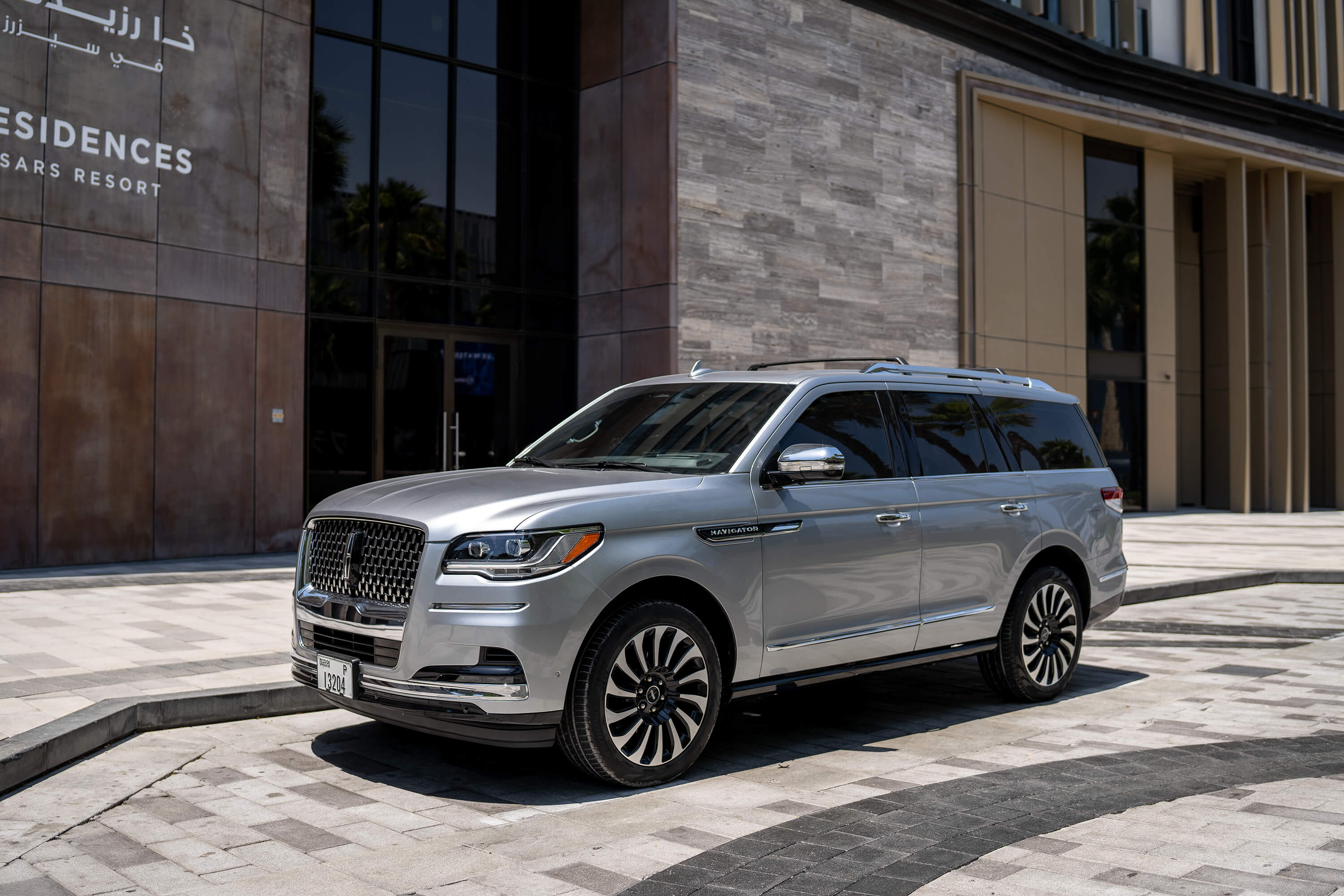 Lincoln Navigator Silver