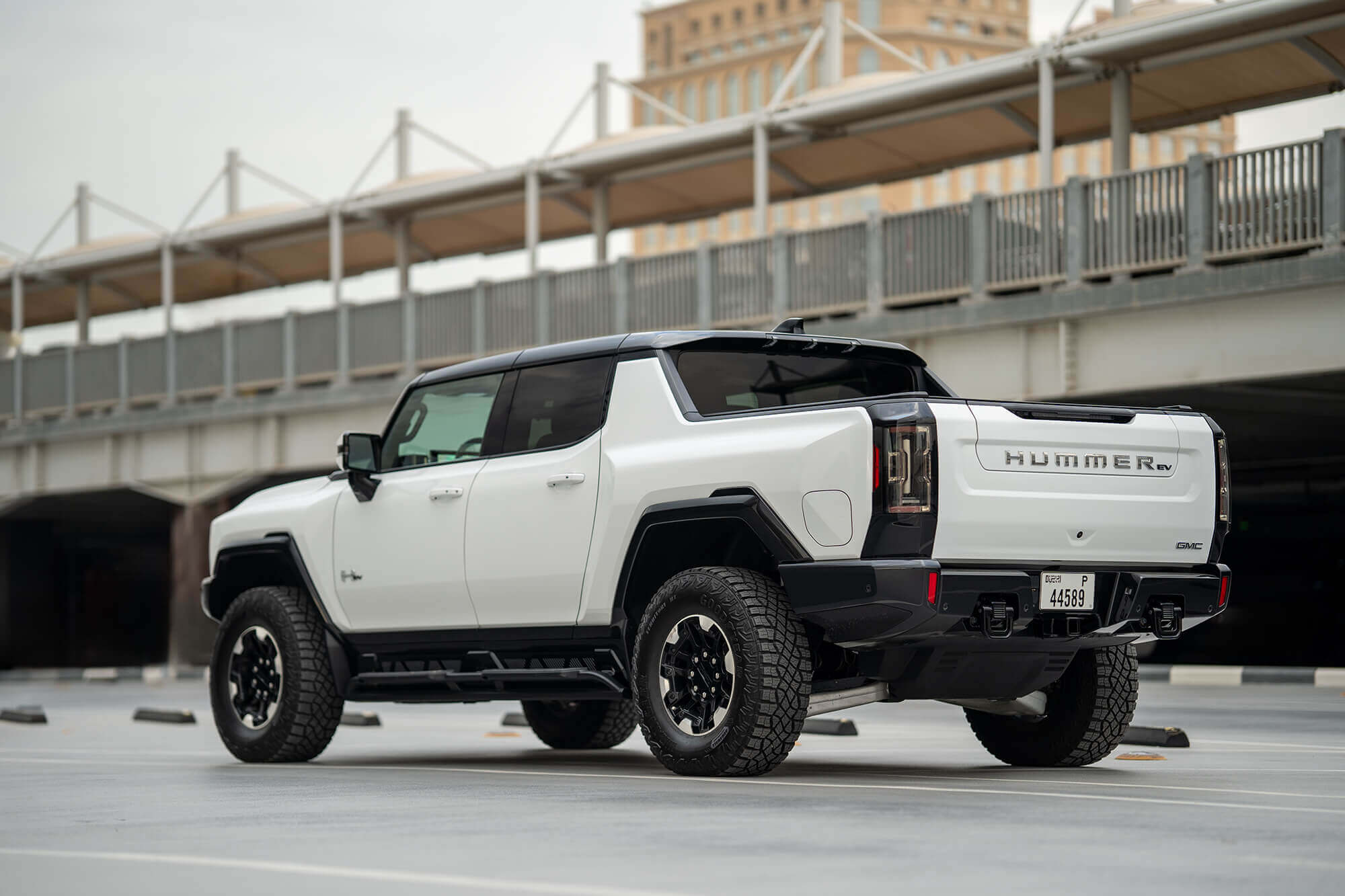 GMC Hummer EV White