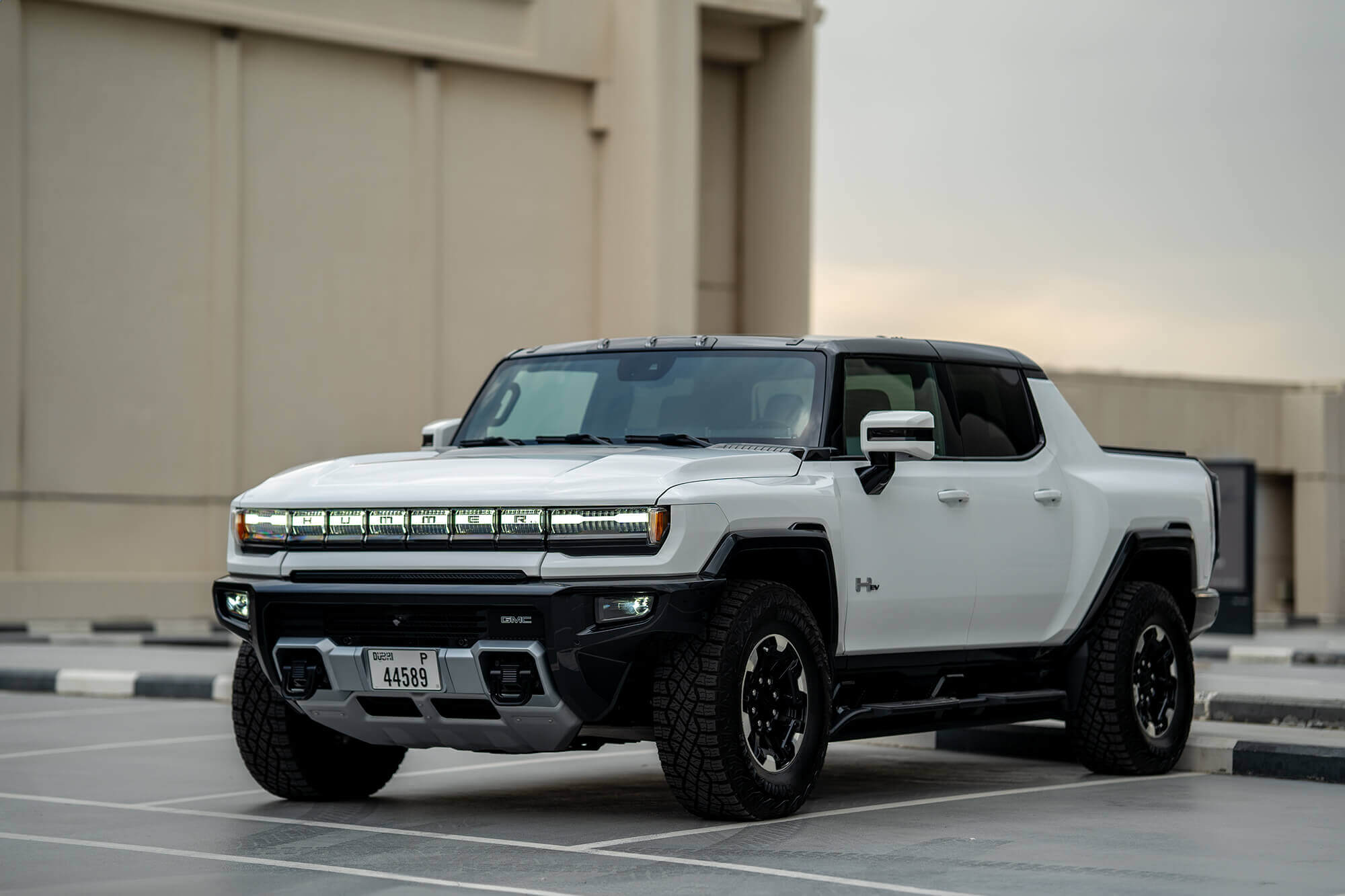 GMC Hummer EV White