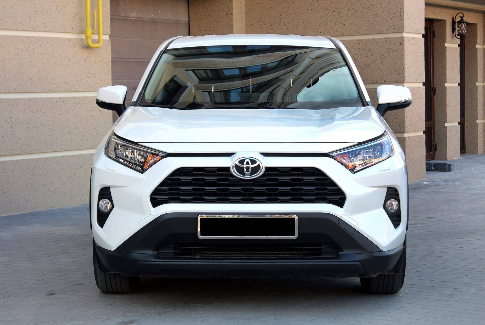 Toyota RAV-4 White